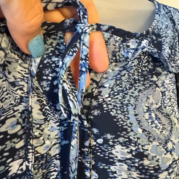 JOIE  PRETTY SHADES OF BLUE PRINT TOP   PLUS: 2X   #6 - Picture 13 of 13